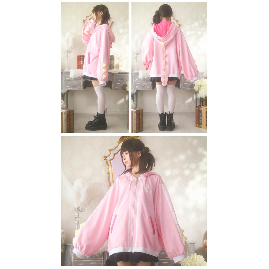 希少モデル大人気完売品【極美品】もにー×フェイバリットコラボ　ミュリシアパーカー Amazon.co.jp: [フェイバリット] オオカミモチーフハイネックパーカー