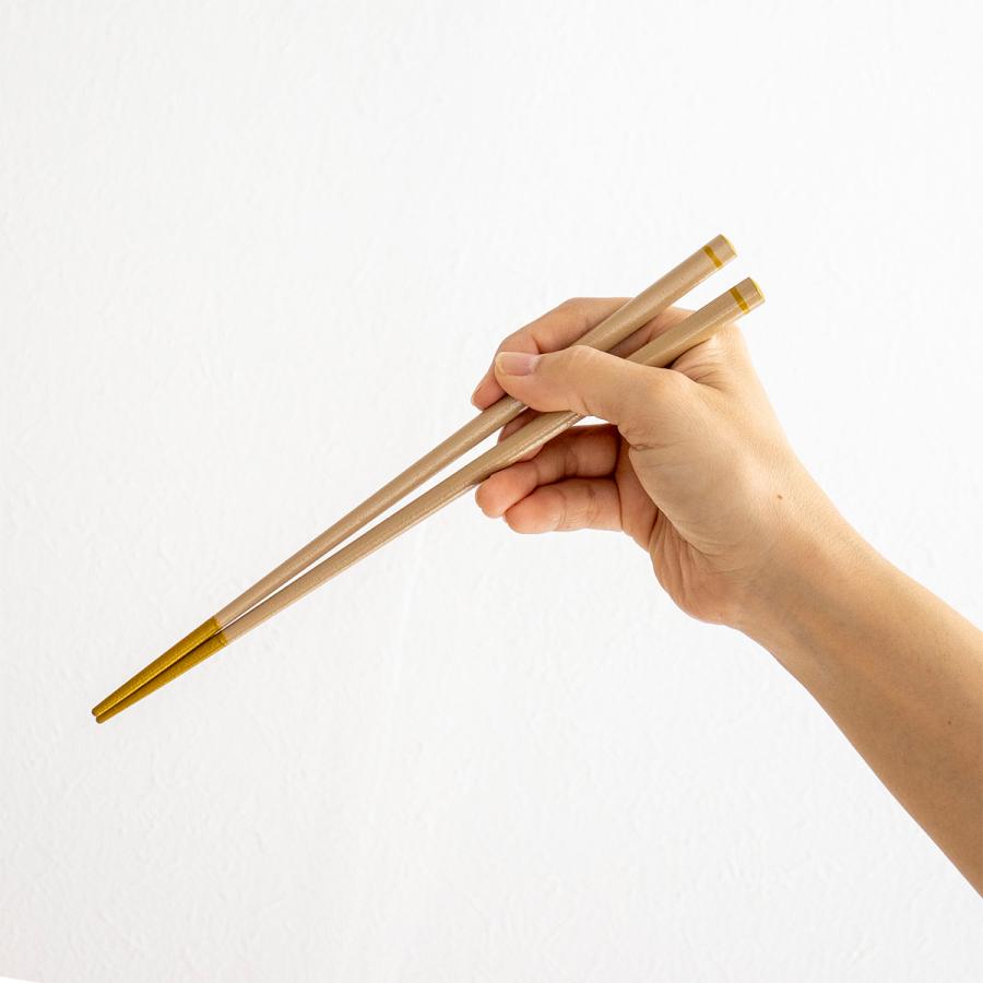 箸 おしゃれ モダン 漆のお箸十八膳 こま 23 cm 天然木 能登ヒバ 箸 おしゃれ モダン 漆のお箸十八膳 こま 23 cm 天然木 能登ヒバ