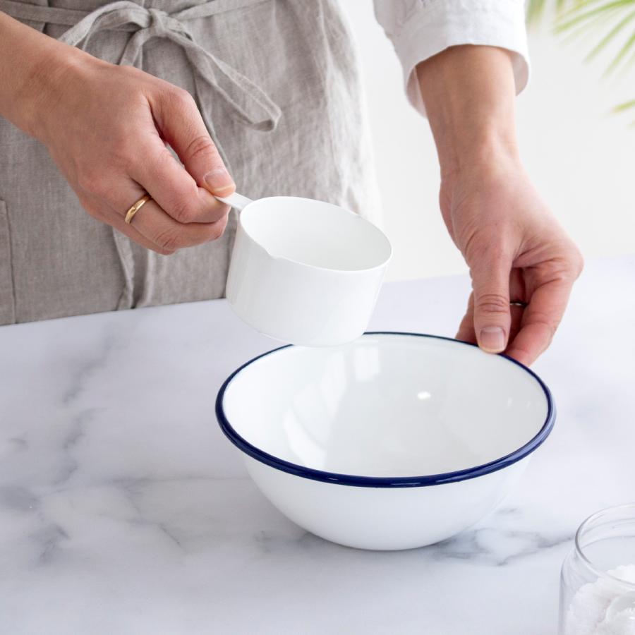 3/8はポイント10倍／ メジャーカップ 計量カップ 200ml 琺瑯 ホーロー