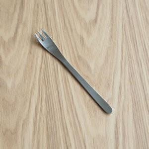 ＼9/15はポイント10倍／ 柳宗理 ステンレスカトラリー ヒメフォーク 14cm 140mm 姫フォーク フォーク ケーキフォーク YANAGI SORI 柳 宗理 #1250 日本製 | 柳宗理 | 03