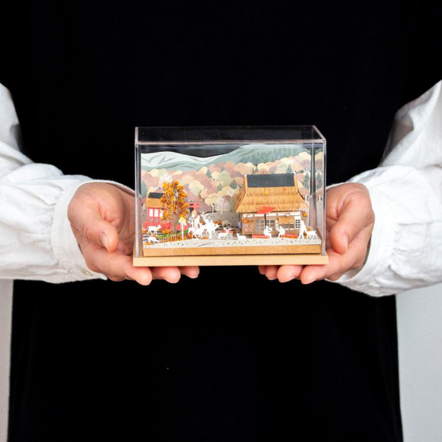 2/11はポイント10倍／ ペーパークラフトキット アクリルケース付き