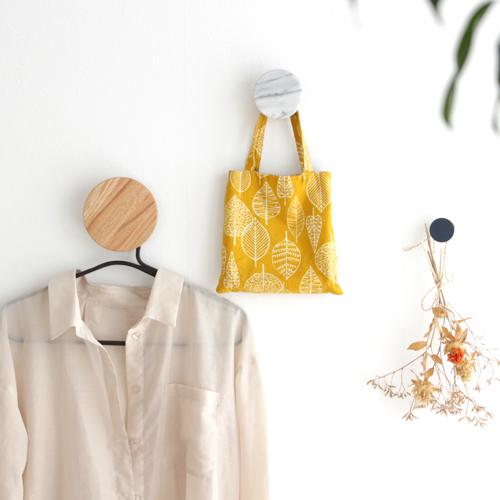 壁掛け フック ウォールフック M マーブル 大理石 ウォールハンガー 壁掛けハンガー 丸 壁掛け収納 収納 服 DESIGN BITE |  | 03