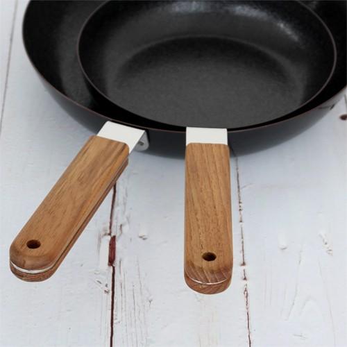 ambai（アンバイ） オムレツパン 24cm 鉄製 フライパン IH対応