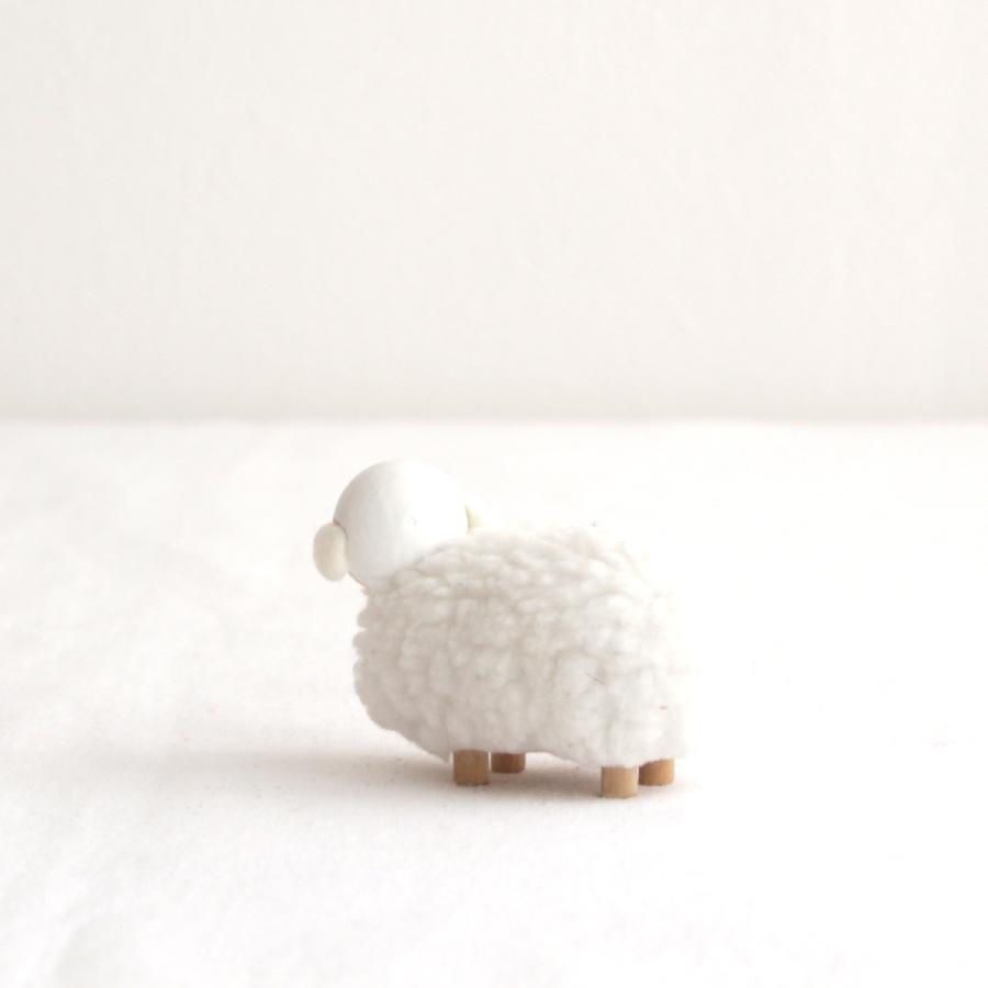 新品/海外限定】ノルディカニッセ そりに乗った女の子 白 (北欧雑貨