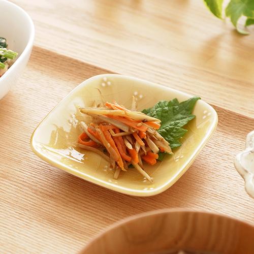 豆皿 セット 星かげ 2枚組 小皿 手塩皿 織部×黄瀬戸 磁器 日本製 豆皿 セット 星かげ 2枚組 小皿 手塩皿 織部×黄瀬戸 磁器 日本製
