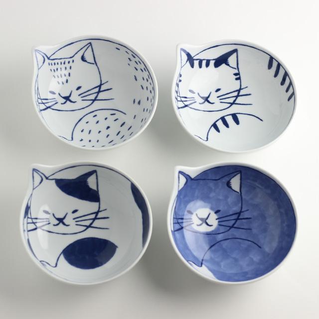新品　４点セット！希少　猫　ポーリッシュポタリー　ボール　鉢　猫柄　エサ入れ neco鉢 ねこばち 4枚 木箱セット 303303B600 (猫 小鉢 深皿 鉢 ボウル