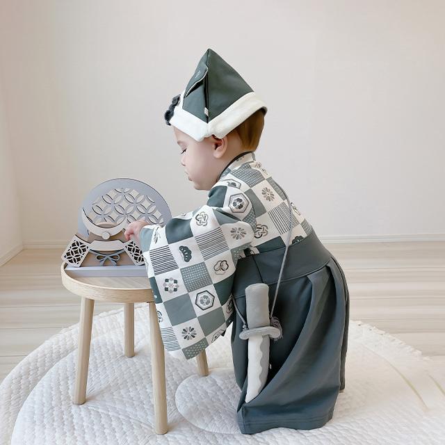 mocmof かぶれる ベビー兜 622-456033(ベビー かぶと 帽子