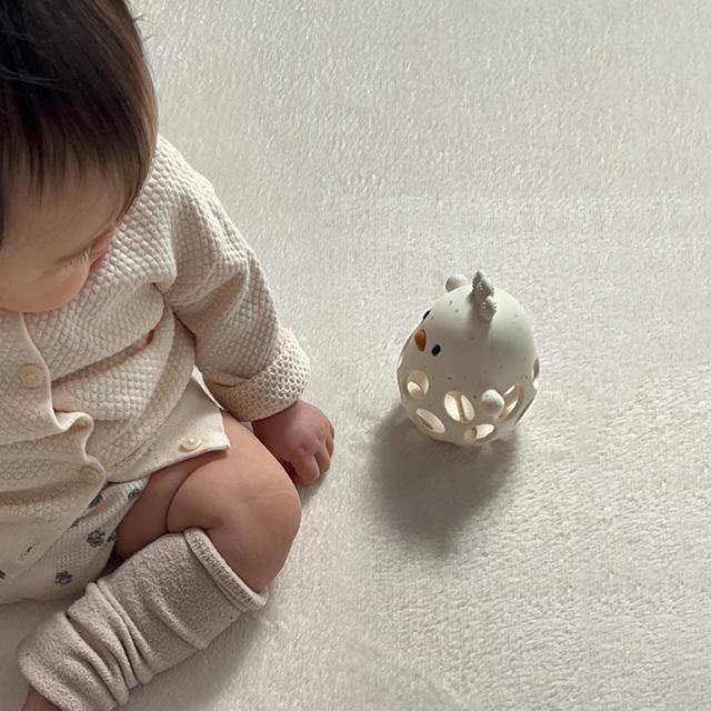 fika cocco ball(ベビーボール シリコーン 赤ちゃん おもちゃ ファーストトイ 出産祝い ギフト プレゼント おしゃれ かわいい 男の子 女の子 シリコンボール) | fika（ベビー） | 11