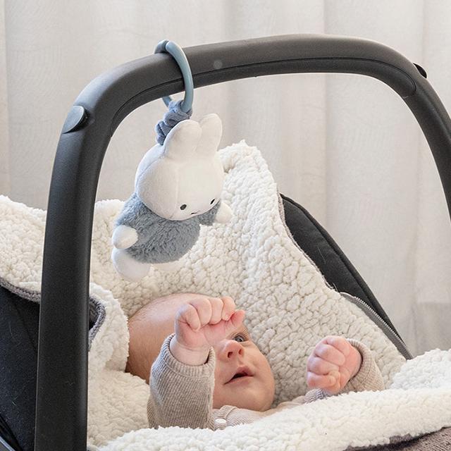 miffy ミッフィー ぶるぶるトイ フラッフィー(ベビー おもちゃ ぶるぶる 動く 引っ張る おしゃれ かわいい 出産祝い 男の子 女の子 ギフト プレゼント 0歳 1歳) | Miffy | 06