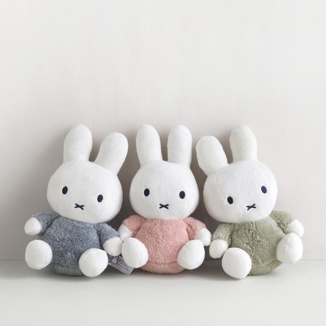 Miffy（ミッフィー） ぬいぐるみ 25cm フラッフィー(ぬいぐるみ