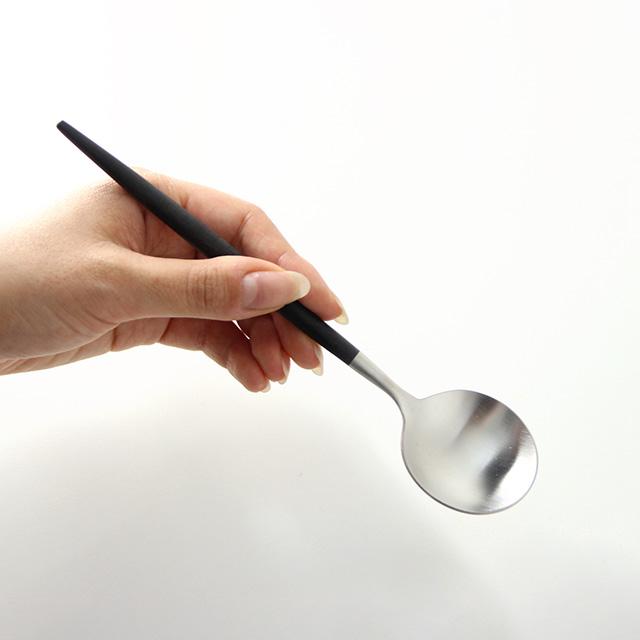 Cutipol（クチポール） Cutipol GOA ゴア ブラック デザートナイフ