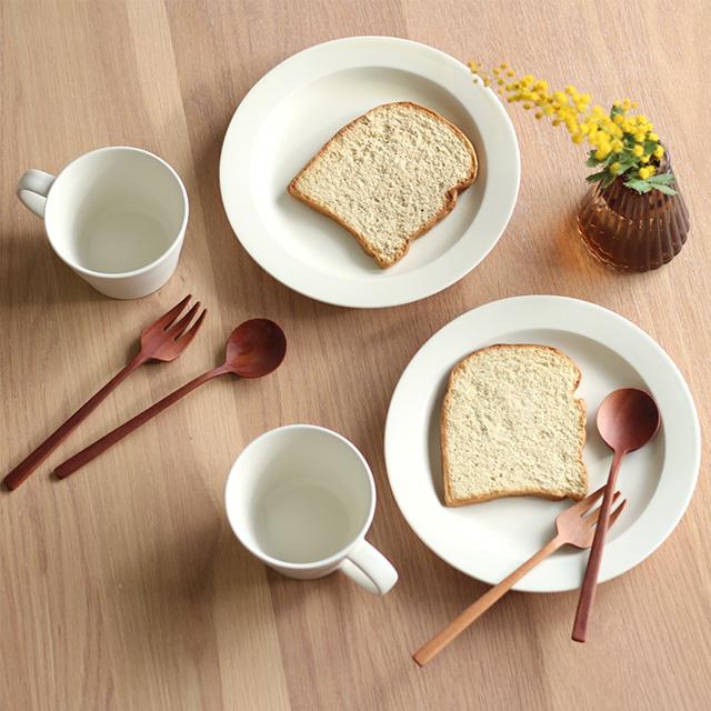 SAKUZAN DAYS Sara 7”プレート＆コーヒーカップ＋ナチュレカトラリー