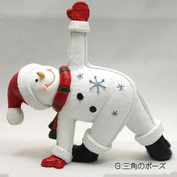 スノーマン ヨガをやるスノーマン ヨガスノーマン ヨガダルマ 雪だるま