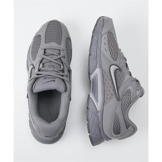 NIKE（ナイキ） カジュアルスニーカー V5 RNR 26.0-30.0cm 大きい