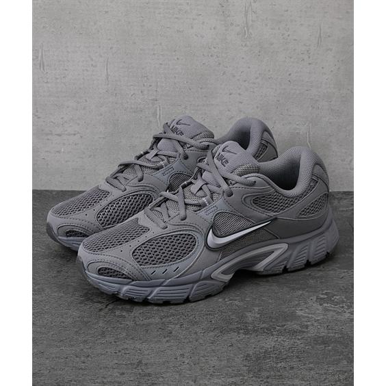 NIKE（ナイキ） カジュアルスニーカー V5 RNR 26.0-30.0cm 大きい