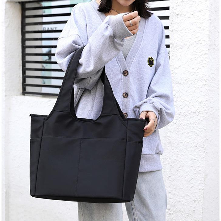 新作 トートバッグ メンズ レディース A4 大きめ ナイロン 大容量 ビジネス 軽い 通勤 ランチ お弁当 おしゃれ ママ スポーツ スパ 撥水 トートバッグ メンズ レディース A4 大きめ ナイロン 大容量 ビジネス