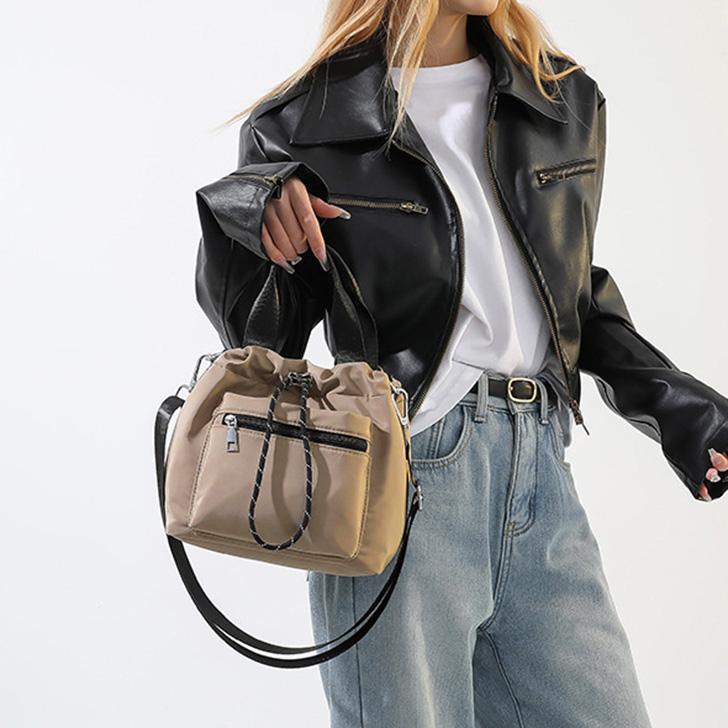 ショルダーバッグ ハンドバッグ レディース 軽い 小さい 2way 巾着