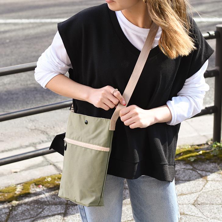 ショルダーバッグ レディース 斜めがけ 小さい 保冷 保温 撥水 軽い