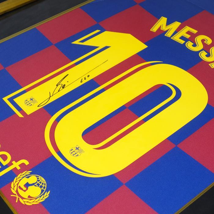 直筆サイン入り 19 ホーム ユニフォーム The Fcバルセロナ Fcfa 19 Fcバルセロナ サッカーショップ Dugout Tdmb191 Dugout Tdmb191 予約 1週間待ち メッシ
