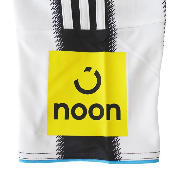 ニュカッスルユにフォムホーム25/26 ヴォルテマーデCL ニューカッスル 25/26 ニック・ヴォルテマーデ 公式ユニフォーム