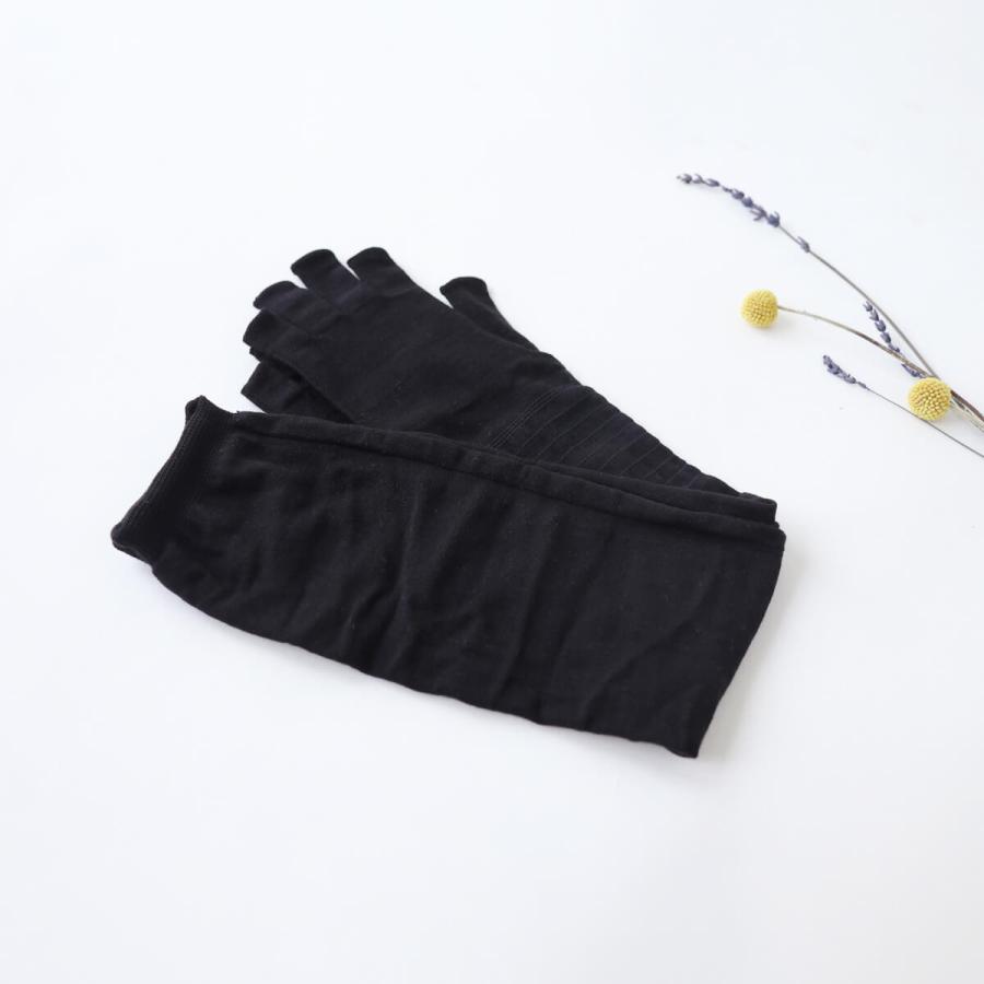 指なし アームカバー ロング 内側シルク  レディース 女性用 uvカット 手袋 紫外線 日焼け 対策 絹屋 日本製 ギフト プレゼント | 絹屋 | 04