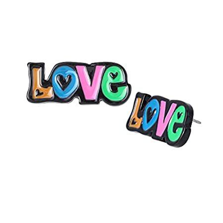 LOVE Stud Earrings 好評発売中