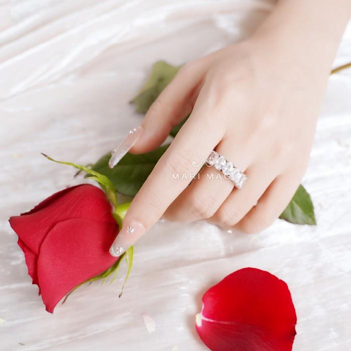 MARI MAGI ジルコン 楕円形 リング ゴールド シルバー 指輪 レディース 18K 10金 10K ホワイトゴールド 記念日ギフト プレゼント 金属アレルギー ジュエリー |  | 14