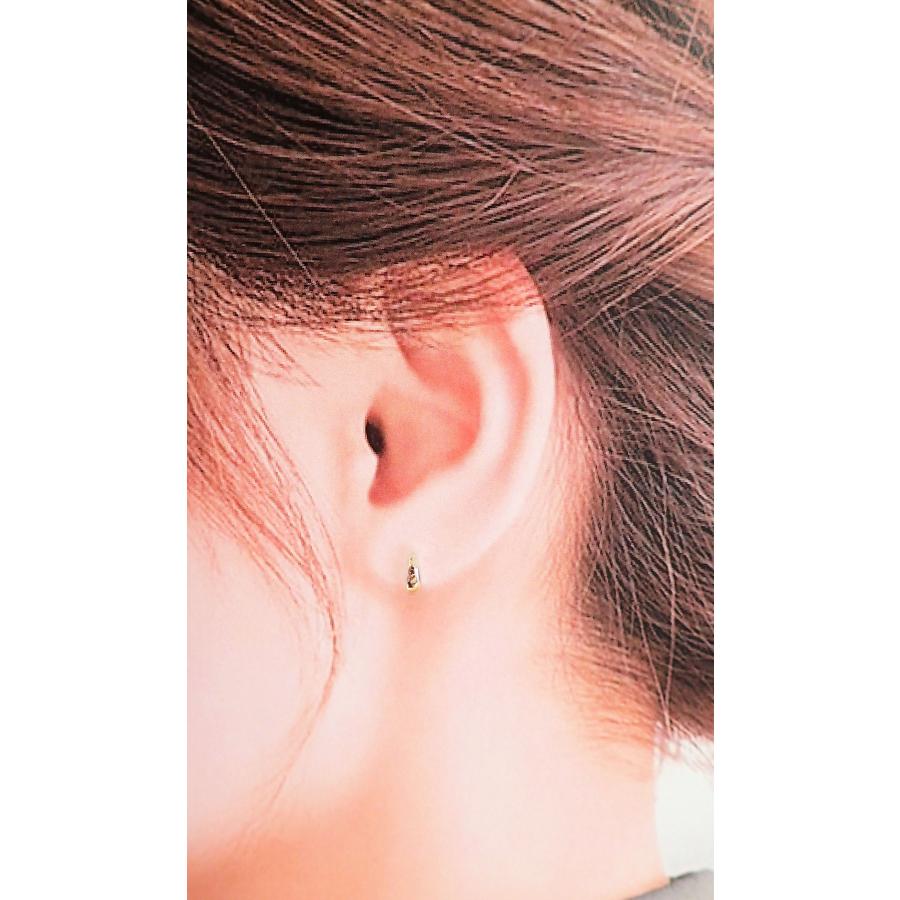 K18 18金 ゴールド ピアス レディース アレルギー対応 ニッケルフリー 月甲 フープピアス ムーンピアス シンプル 幅3mm 外径8mm 小さめの画像