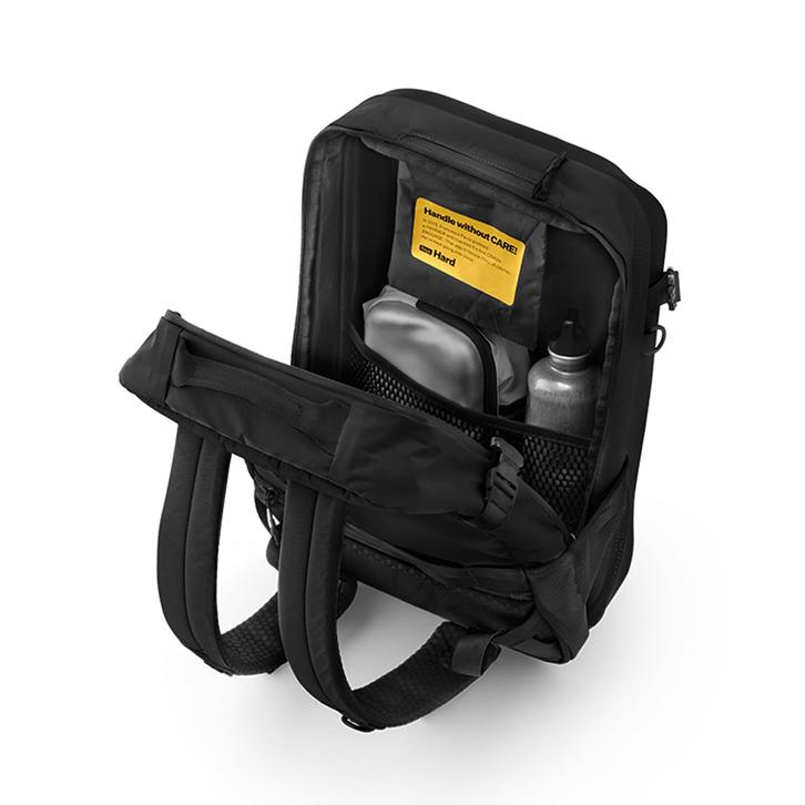クラッシュバゲージ CRASH BAGGAGE ICONIC 2.0 BACKPACK アイコニック2.0 バックパック リュック 鞄 バック ユニセックス BLACK ブラック 黒 #CB311-01の画像