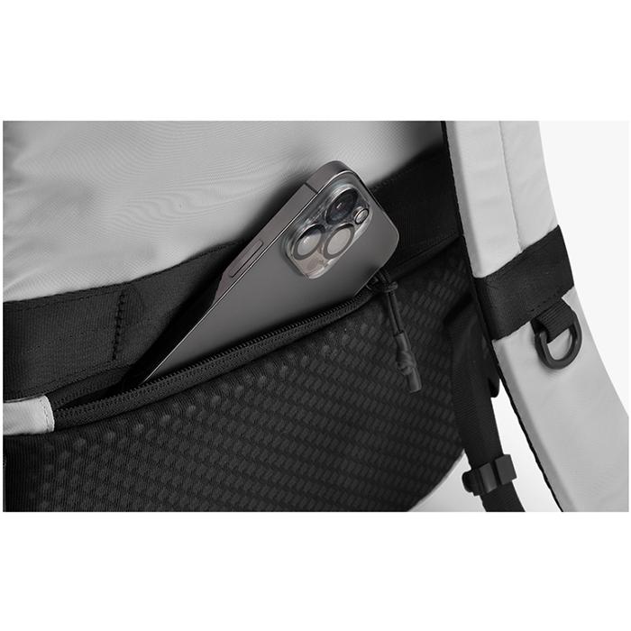 クラッシュバゲージ CRASH BAGGAGE HARD MESH BACKPACK ハードメッシュ バックパック リュック 鞄 バック ユニセックス SILVER シルバー #CB313-21の画像