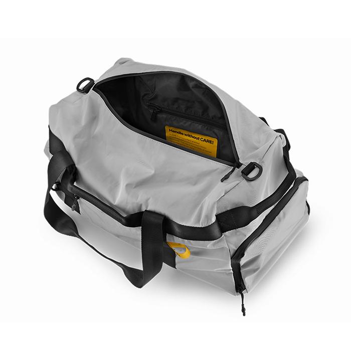 クラッシュバゲージ CRASH BAGGAGE HARD WEEKENDER DUFFLE NYLON BAG ハード ウィークエンダー ナイロン ダッフル バック SILVER シルバー #CB316-21の画像