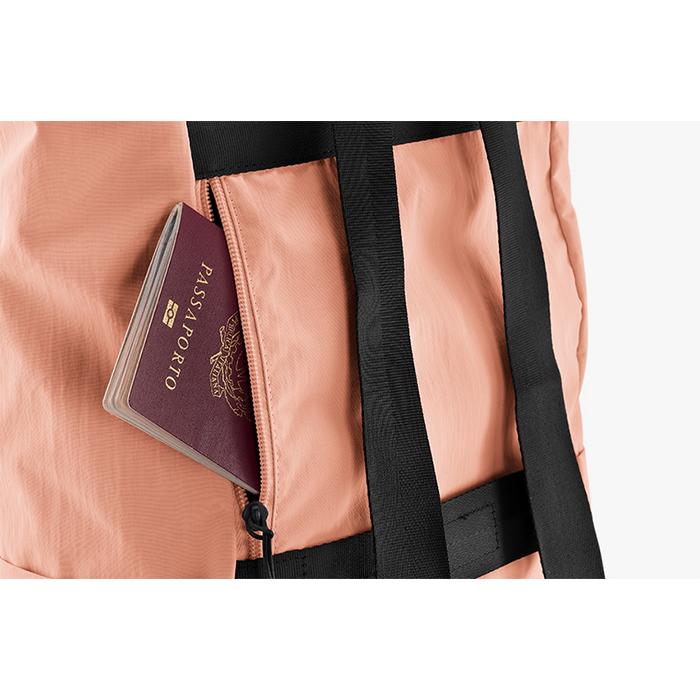 クラッシュバゲージ CRASH BAGGAGE SOFT RUCKSACK 2.0 バックパック ソフト ナイロン リュックサック ユニセックス SALMON PINK サーモンピンク #CB323-66の画像