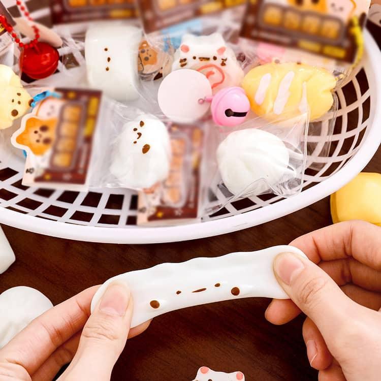 ミニスクイーズ パン 3個入り 低反発 ぷにぷに おもちゃ スクイーズ
