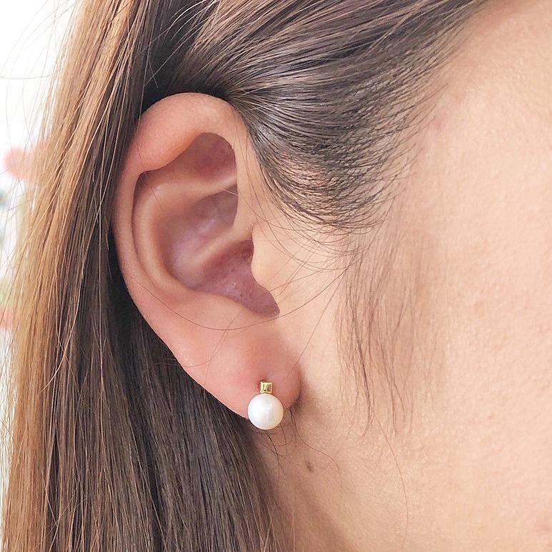 K18 イエローゴールド パールピアス 淡水パール タンスイ fefプライス |  | 02