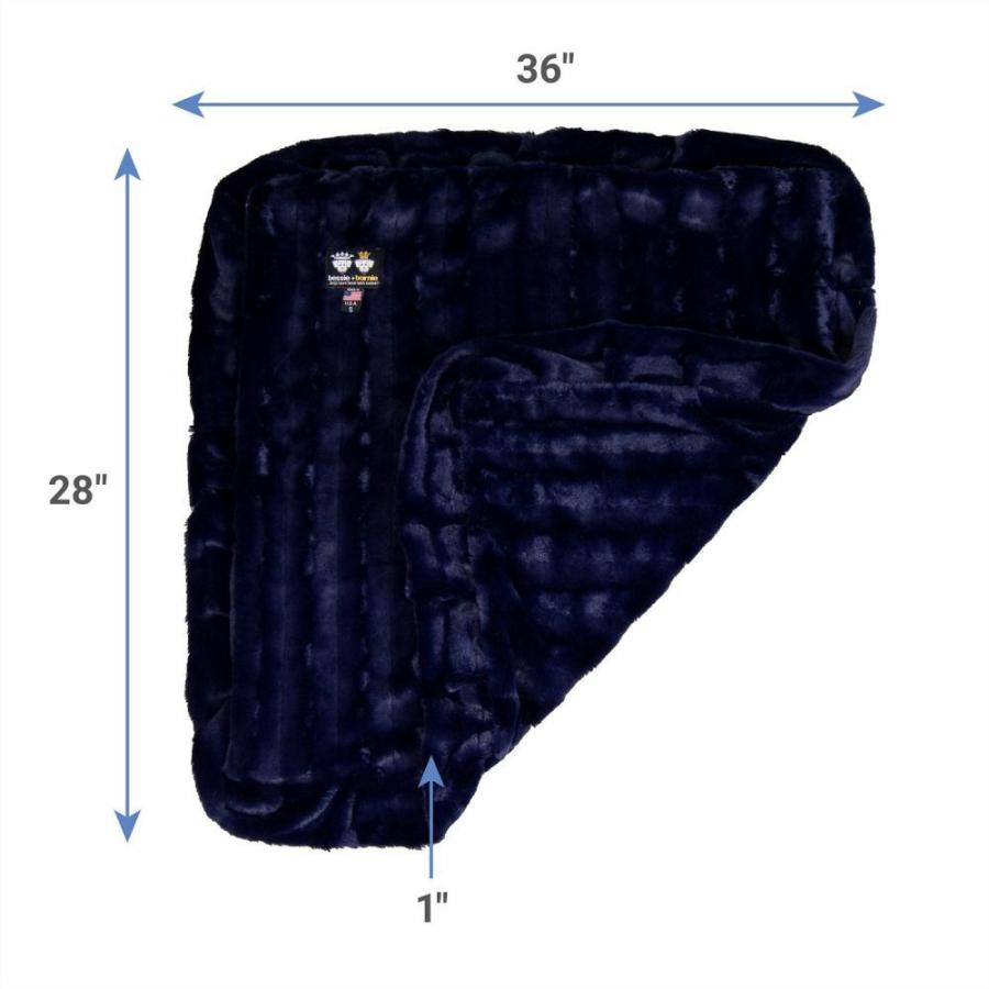国内最安値 Bessie Barnie ベッシー バーニー ペットグッズ 犬用品 毛布 ブランケット Classy Plain Ultra Plush Faux Fur Reversible Dog Cat Blanket 新しいコレクション City Com Fr