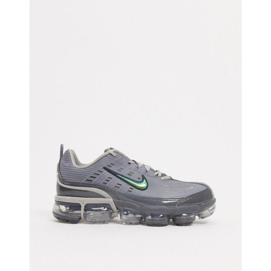 vapormax black trainers