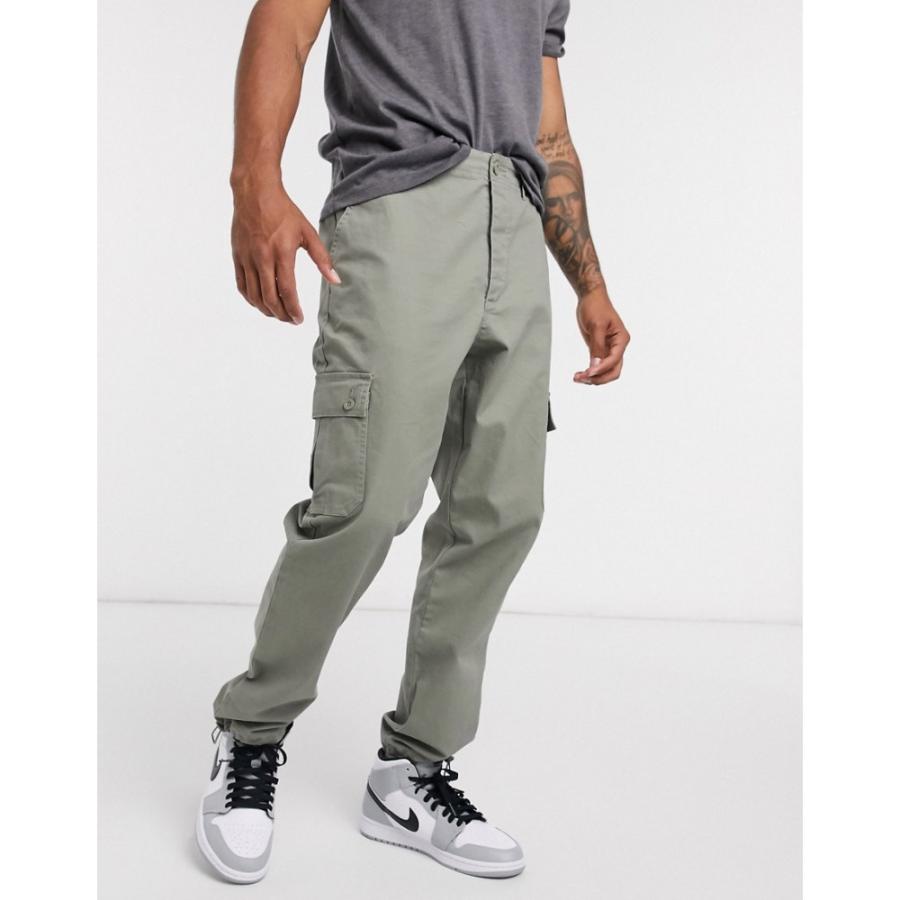 tapered cargo trousers