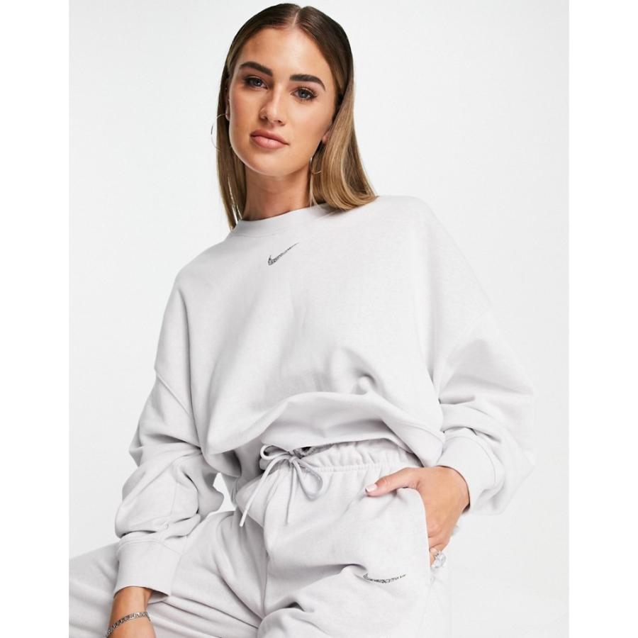 ナイキ Nike レディース スウェット トレーナー クロップド トップス Lounge Essential Fleece Cropped Sweatshirt In Grey Marl Ap フェルマート Fermart 1号店 通販 Yahoo ショッピング