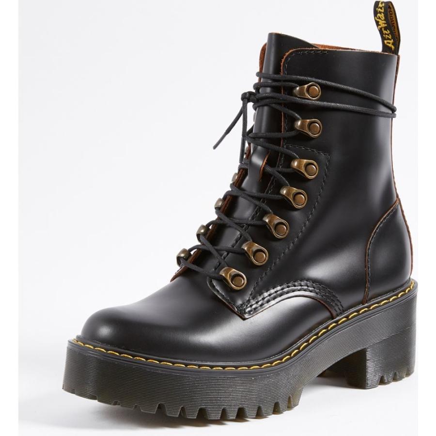 leona doc martens