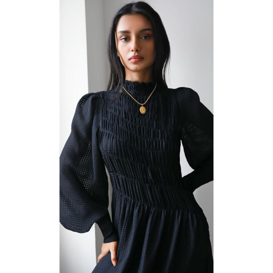 キナル別注 ヴィクトリア ベッカム Victoria Beckham レディース ワンピース ミドル丈 ワンピース ドレス Long Sleeve Smocked Midi Dress Black Black 安心の日本製 Kpiss Fm