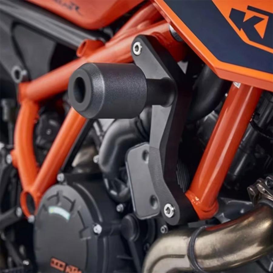 KTM デューク DUKE 1290 Super R/RR 2020-2024年モデル フレームスライダー プロテクター 落下保護 車体保護 ボルト付属 パーツの画像