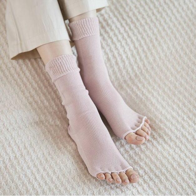 ナイガイ　極眠　肌側シルクサマーナイトソックス　NAIGAI COMFORT　コンフォート　トゥーレス　隠れ五本指　ムレにくい　快眠　リラックス　フットケア |  | 12