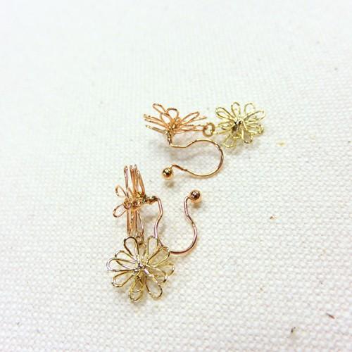 【メール便可】Notle／ノートル／ノンホールピアス／イヤリング／マーガレットブーケ／ピアスホール不要　ワイヤー　花　Line artシリーズ　TO-0233 |  | 01