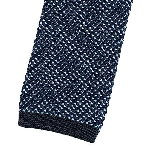 dunhill ダンヒル　ニットタイ　100%シルク　スクエア　ナロータイ　美品 dunhill ダンヒル ニットタイ 100%シルク スクエア ナロータイ
