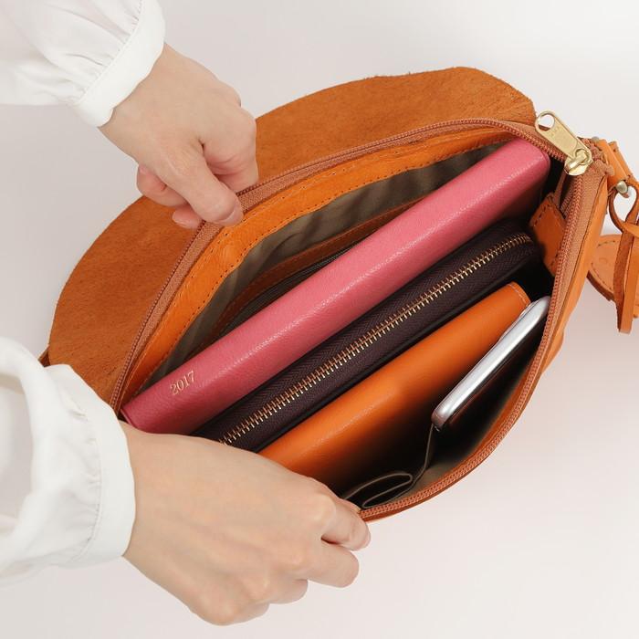 fes フェス カウレザーショルダーバッグ 48092 5212169 sri16 fes（フェス） カウレザーショルダーバッグ 48092 5212169