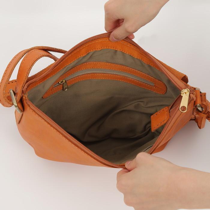 fes（フェス） カウレザーショルダーバッグ 48092 5212169