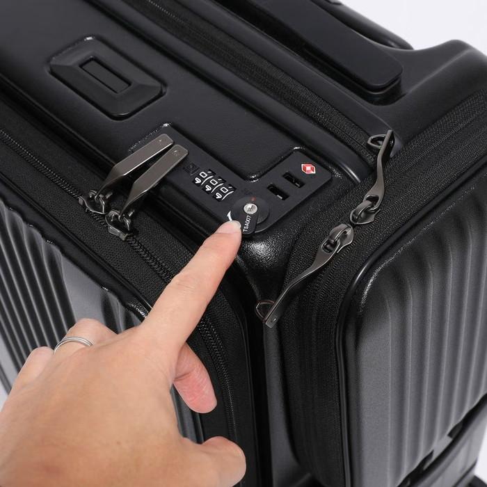 BERMAS バーマス EURO CITY3 サイドポケット付きフロントオープン 35L