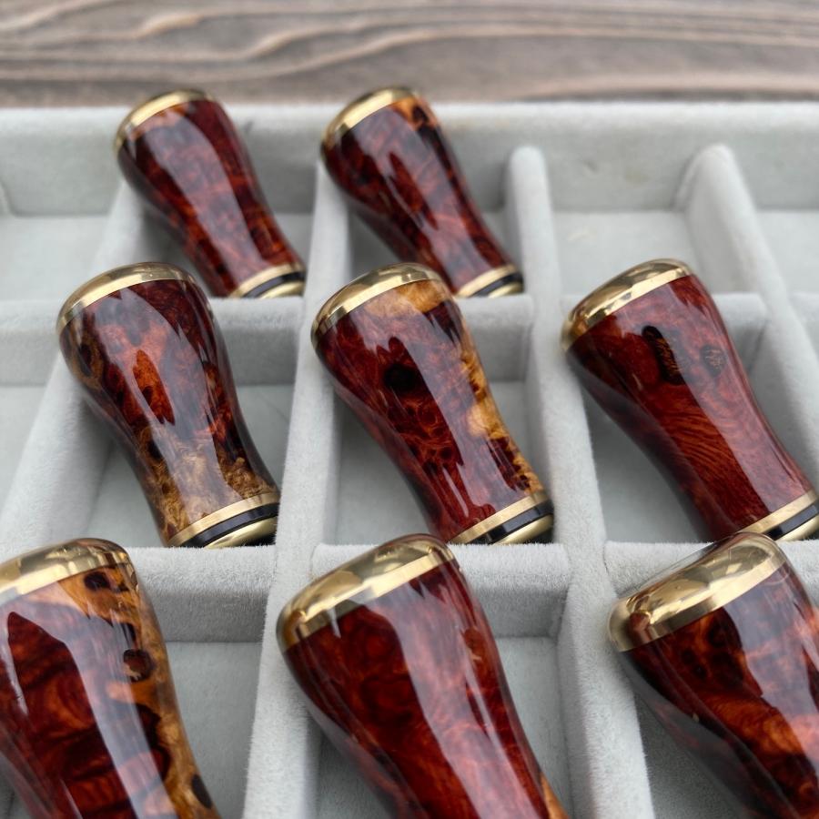 花梨ノブ　シマノ　ダイワ　ハンドルノブ　リールノブ　ベイト　ダブル　紅白 FHF ハンドルノブ 花梨 丸形 SSランク以上 上杢花梨紅白瘤 単色瘤混合