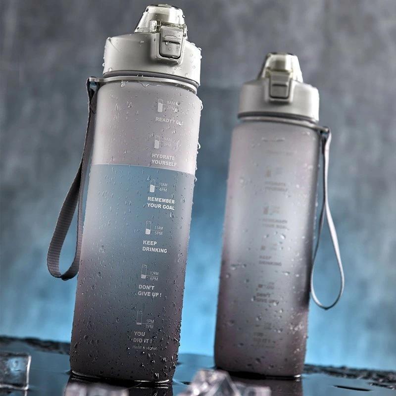 お取り寄せ商品 1300ml ボトル 水筒 プラスチック ウォーター お取り寄せ商品 1300ml ボトル 水筒 プラスチック ウォーター