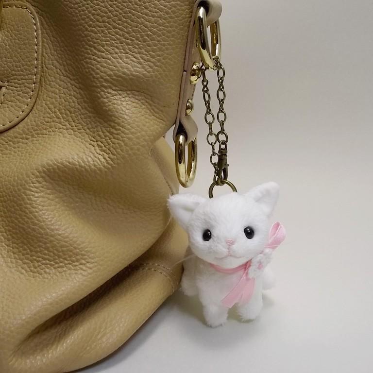 猫ぬいぐるみバッグチャーム「ちびにゃ」白猫 【受注制作